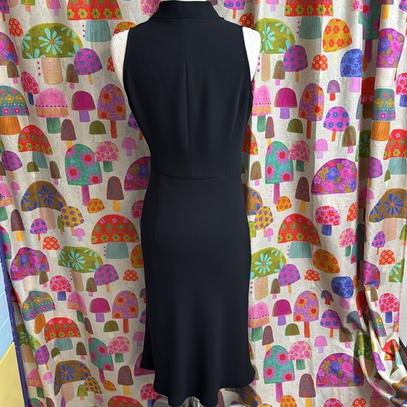 Avemme Side Zip Dress. Small - Picture 5 of 12